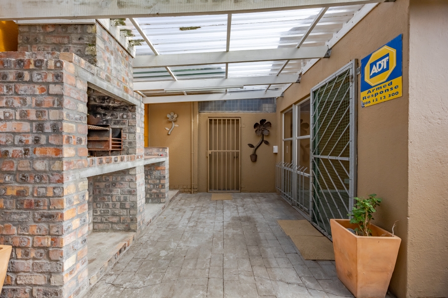 3 Bedroom Property for Sale in Milnerton Central Western Cape